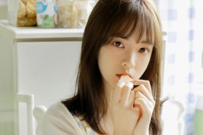 ​描写初夏荷花的句子