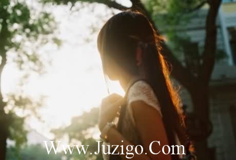 形容景色的句子唯美形容景色的句子(精选24句)