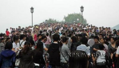 ​毕业前六年级伤感的话（六年级毕业伤感句子）