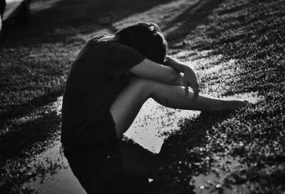 ​祝自己生日朋友圈说说(在家好无聊的说说)