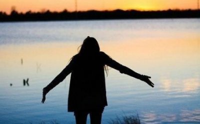 ​2025四月再见五月你好伤感的句子