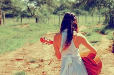 ​2025年度网上祭英烈简短句子 告别2025年的句子(精选51句)