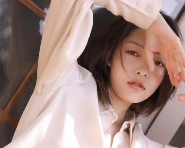 ​精选的短信追女孩大全 发短信追女孩聊天技巧(精选35句)