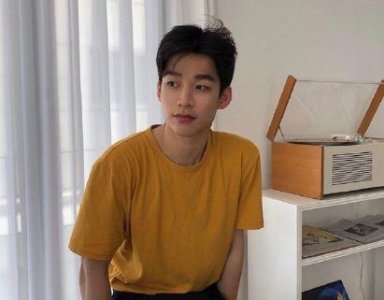 ​简洁的qq空间伤感句子96条