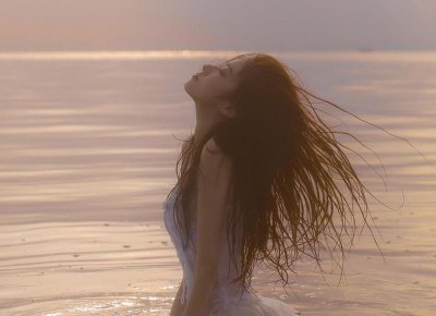 ​比喻脸很红的句子精选13句