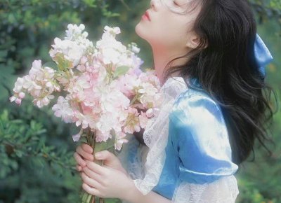 ​七月朋友圈爆笑短句汇编50条