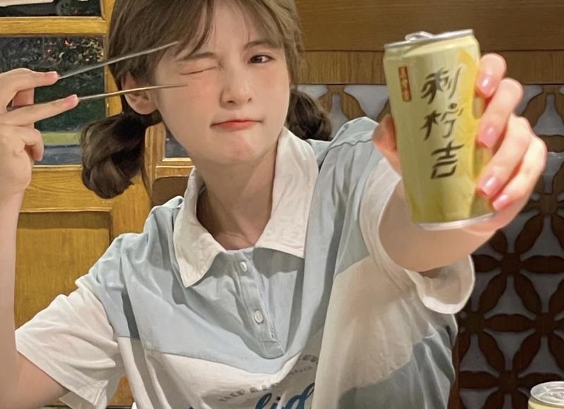 描写围巾的句子精选70句 描写围巾的句子精选70句