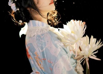 ​女人需要精致生活的句子精选10句