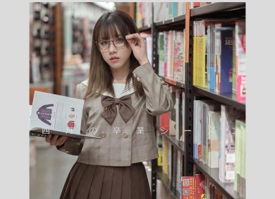 ​中午伤心的文案句子(必备20句)