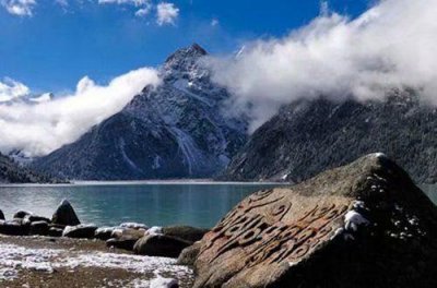 ​朋友之间的句子 致真心朋友的句子(79句)