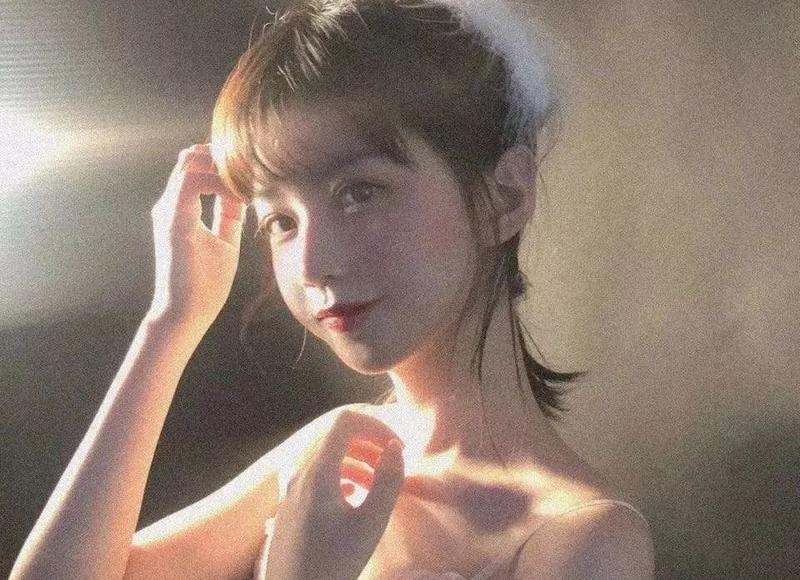 怎么通过朋友圈聊天泡妹子 微信朋友圈如何吸引妹子