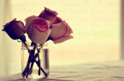 ​伤感扎心语录短句(精选60句)