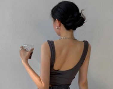 ​女生看了亏欠你心疼的句子文案