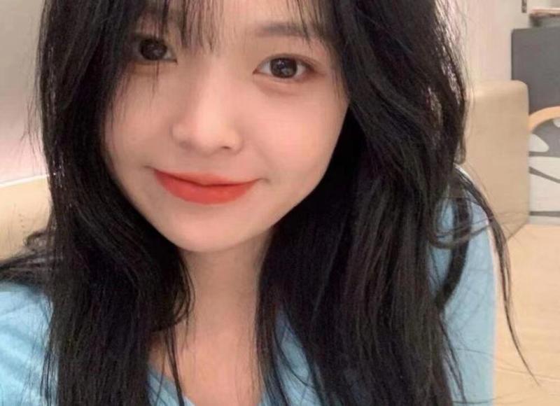（发给妻子的情话短语）妳還芡莪ー個擁菢的情话
