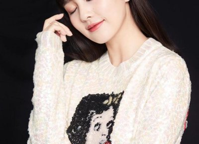 ​相识三十年的闺蜜佳句(三十多年的闺蜜相聚怎么表达)