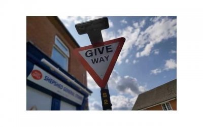 ​2025形容白的表白套路（大学校园情话大全）