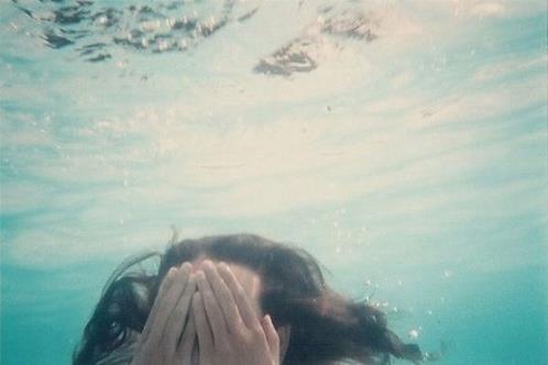 一个人孤独的说说心情短语