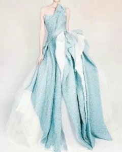 ​伤感离开个性签名摘抄：错过后将不会有交点…