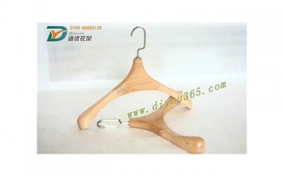 ​初五迎财神搞笑发朋友圈的句子(财神说说经典语录)