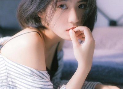 ​不瞒你说：50岁女人疯狂的想念男人的时候，都会做什么呢