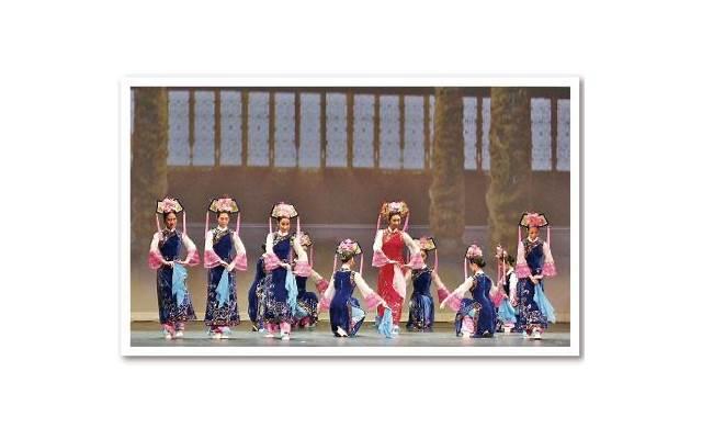 第一眼就心动的文案（第一眼就心动的文案配图）