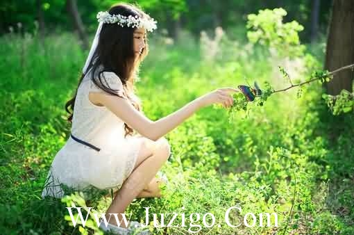 八月文案短句干净治愈朋友圈(八字文案短句干净治愈)