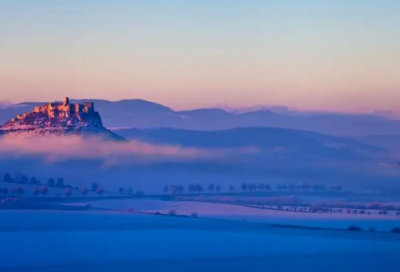 ​关于经典有气质内涵的句子 成熟而又有气质的说说