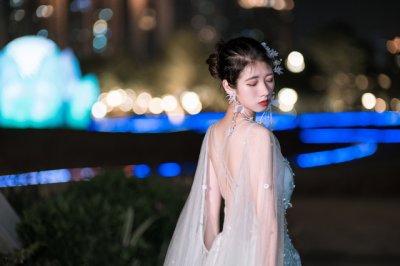 ​描写亲情的句子段落 形容一家人温馨的成语