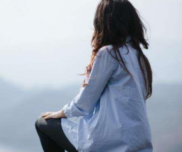 ​痛的撕心裂肺伤感说说大全，心很痛有一种被撕裂的感觉