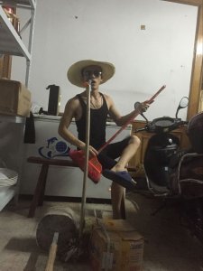 ​快手潇洒哥火了，会成为下一个“大衣哥”吗？